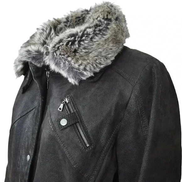 Danier Leather Jacket Brown Faux Fur Collar  Size Medium - Picture 3 of 13